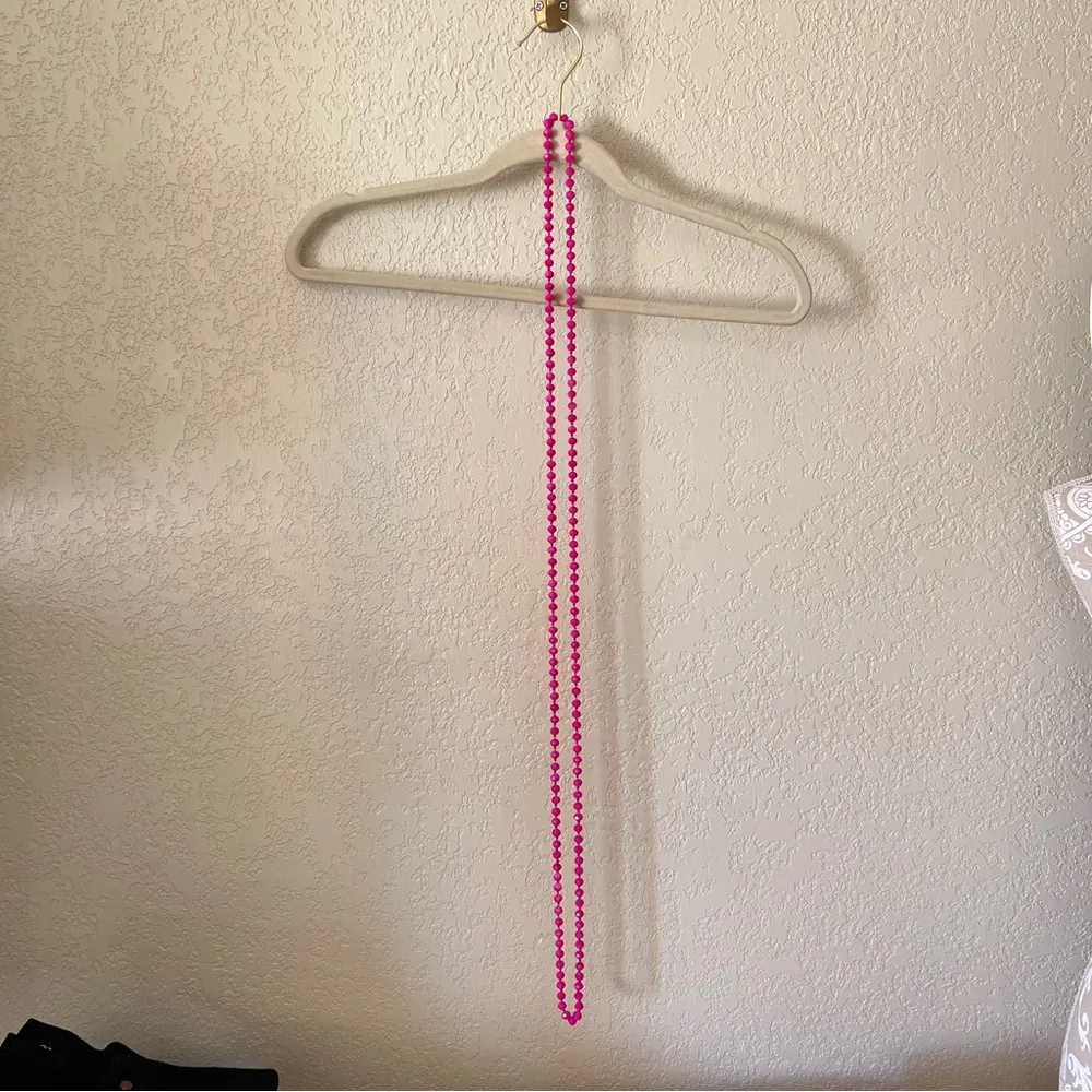 Hot pink Long Beaded Necklace - Image 2