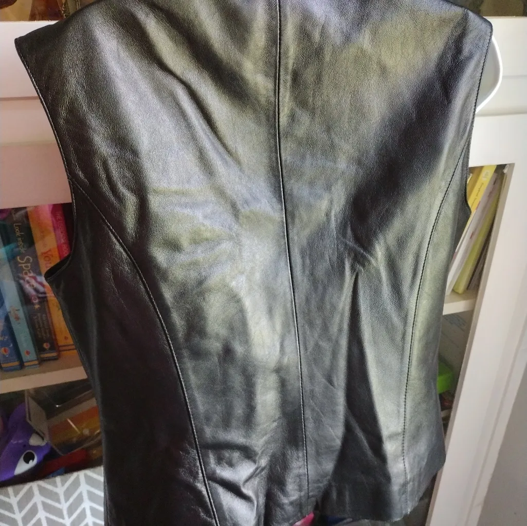 Nwot caslon lambs leather biker vest - Image 2