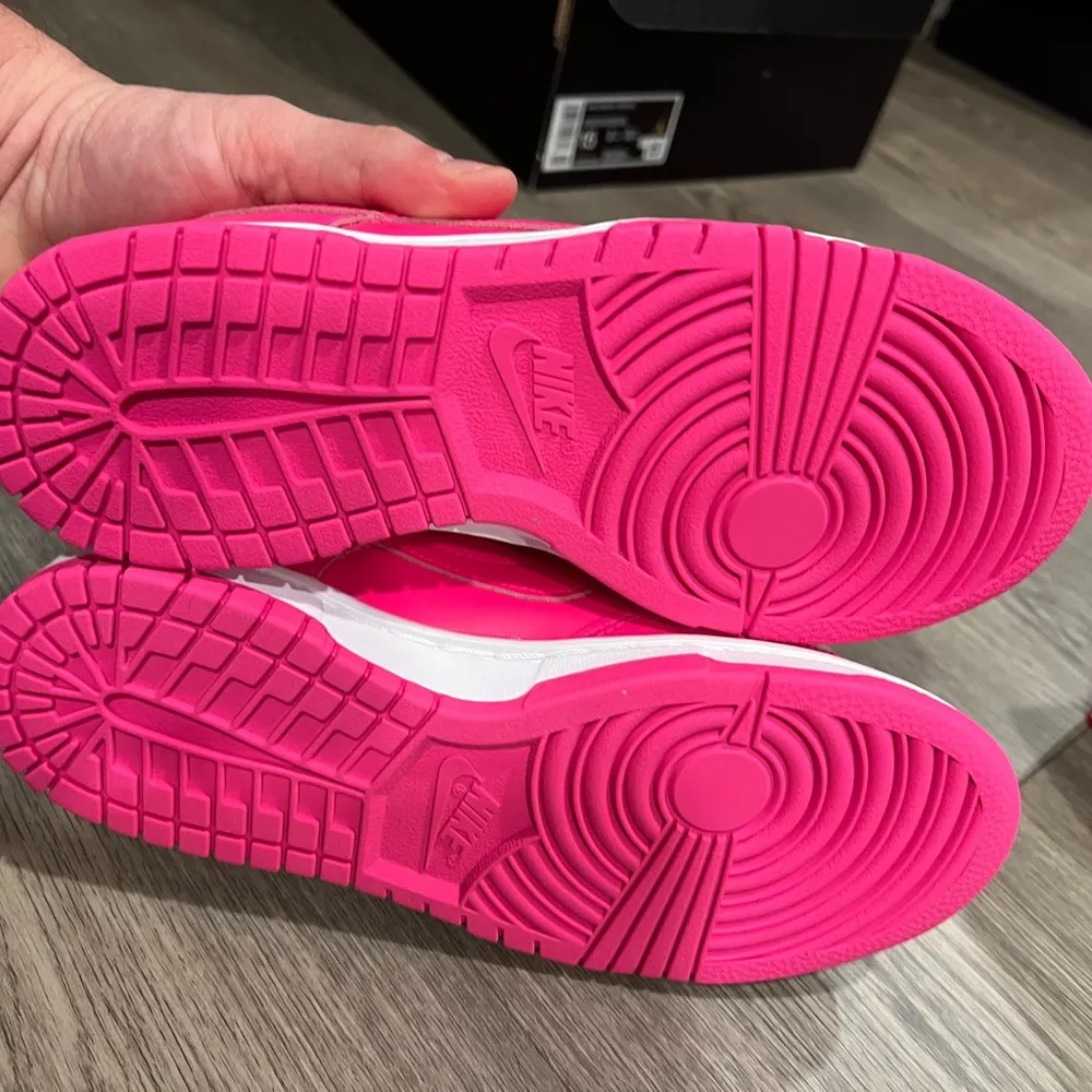 Nike Dunk Low Hyper Pink Sneakers DZ5196-600 Women’s Size 6 New with Box - Image 5