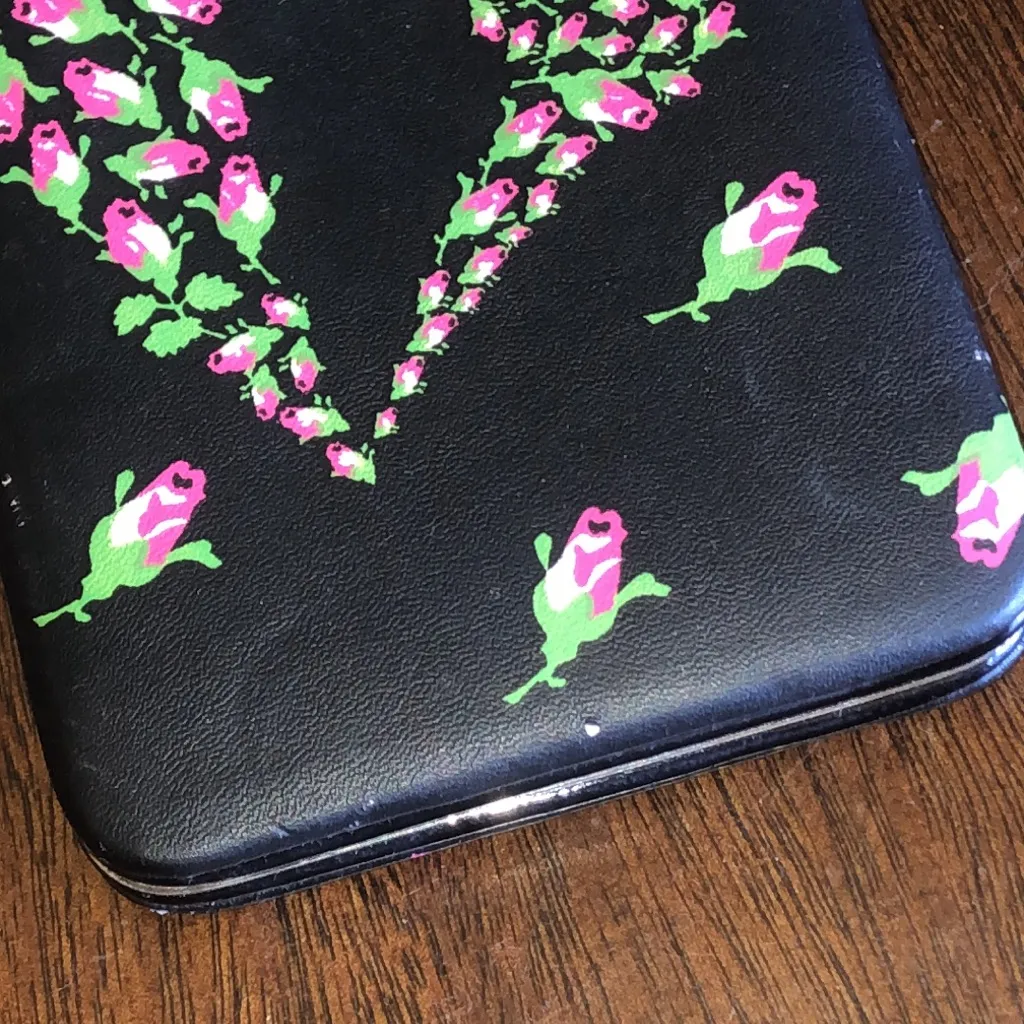 Floral Lips Black Boho Wallet - Image 6