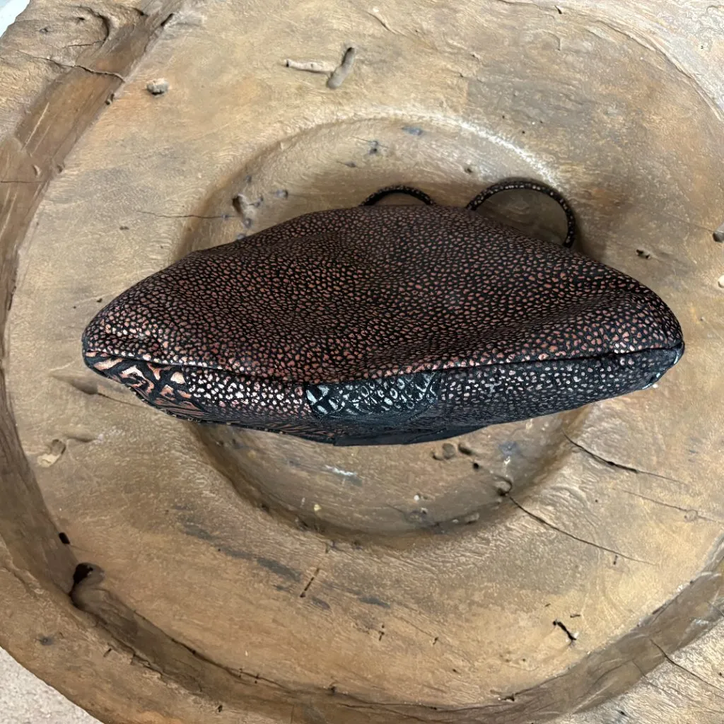 Vintage Saddle River shoulder bag clutch purse metallic animal print fabric Black - Image 3