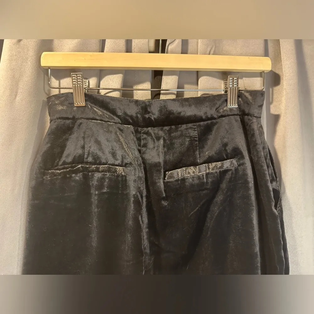 Splendid Women's Black Irene Pants Size 4 Wide legs soft velvet high waist pant - Image 9