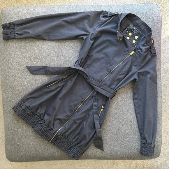 Beverly Hills Polo Club Zip Up Lightweight Trench Coat - Image 1