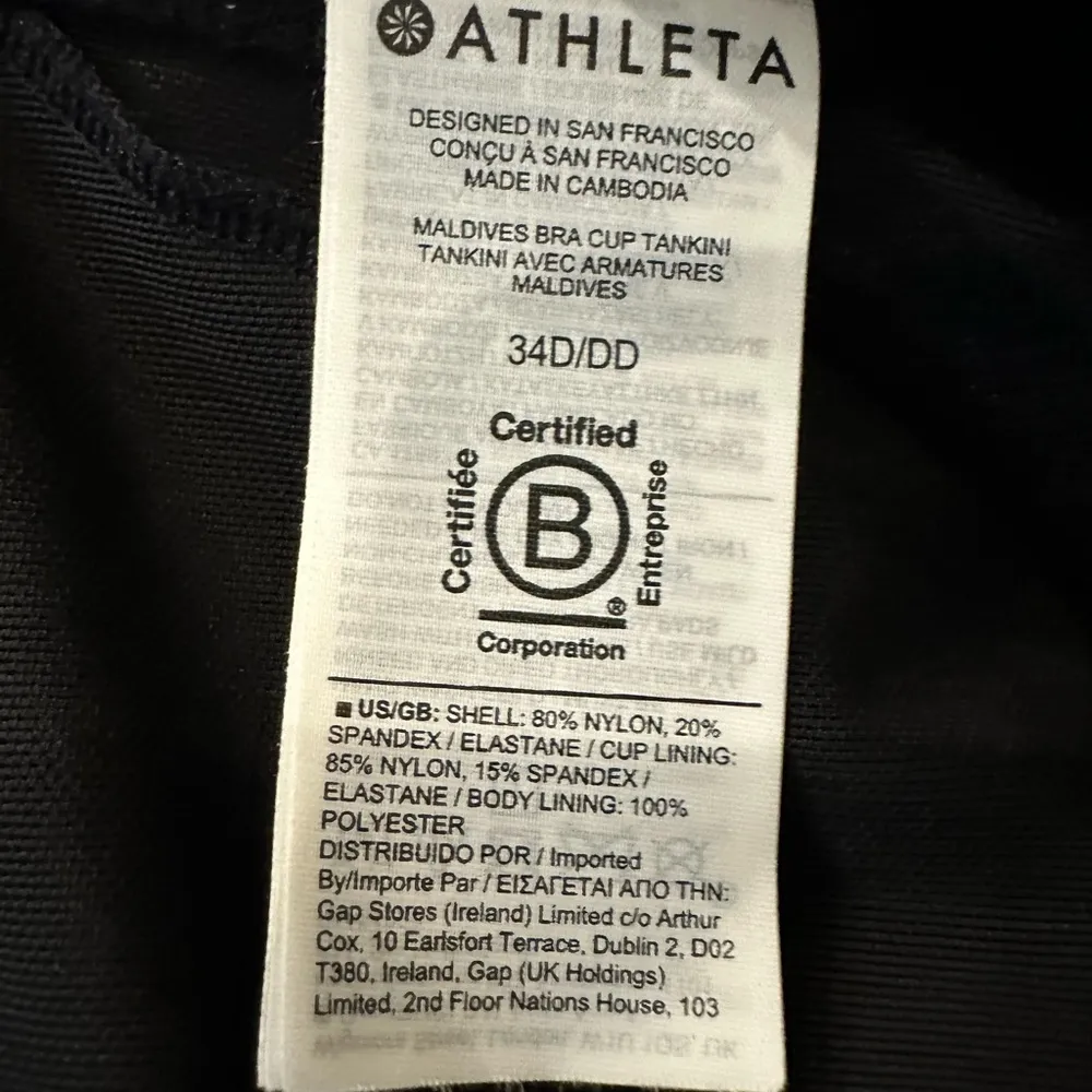 Athleta 34 D/DD support bra athletic top - Image 4