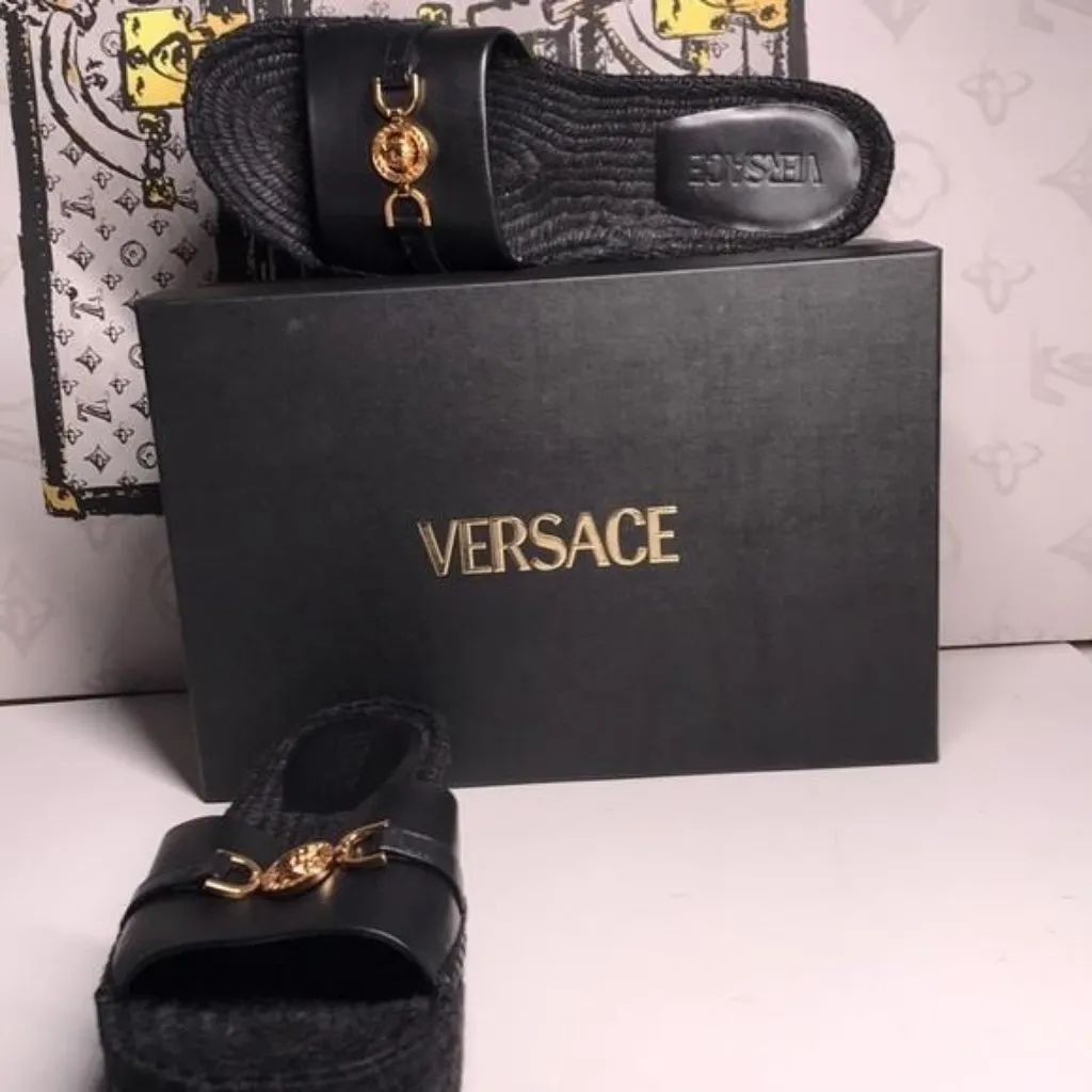 New Authentic Versace Designer Leather Slides – Iconic Gold Logo - Image 9
