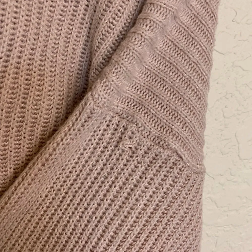 Garage pink sweater size M - Image 4