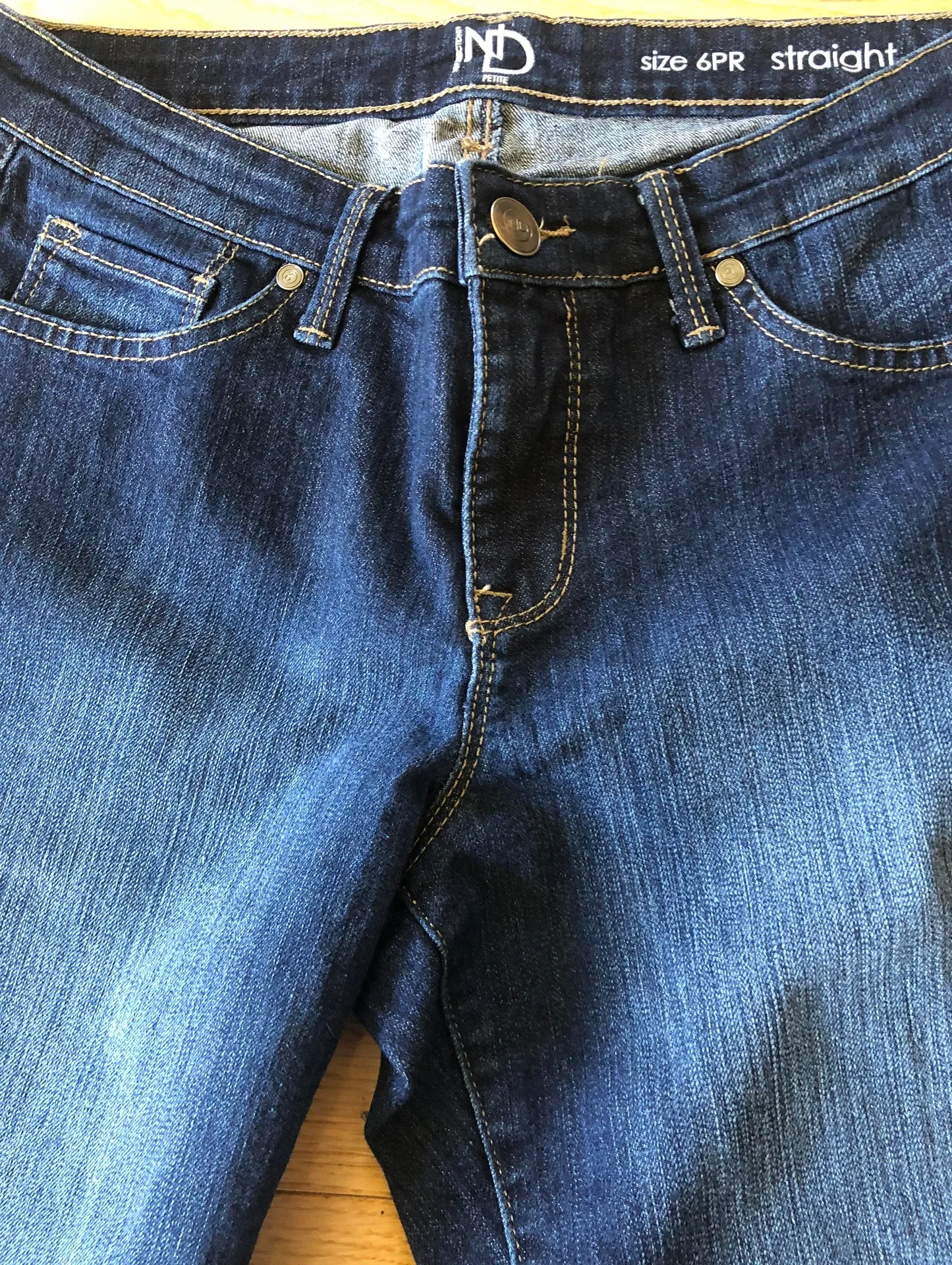 New Direction ND Weekend Straight Leg Jeans - Image 4