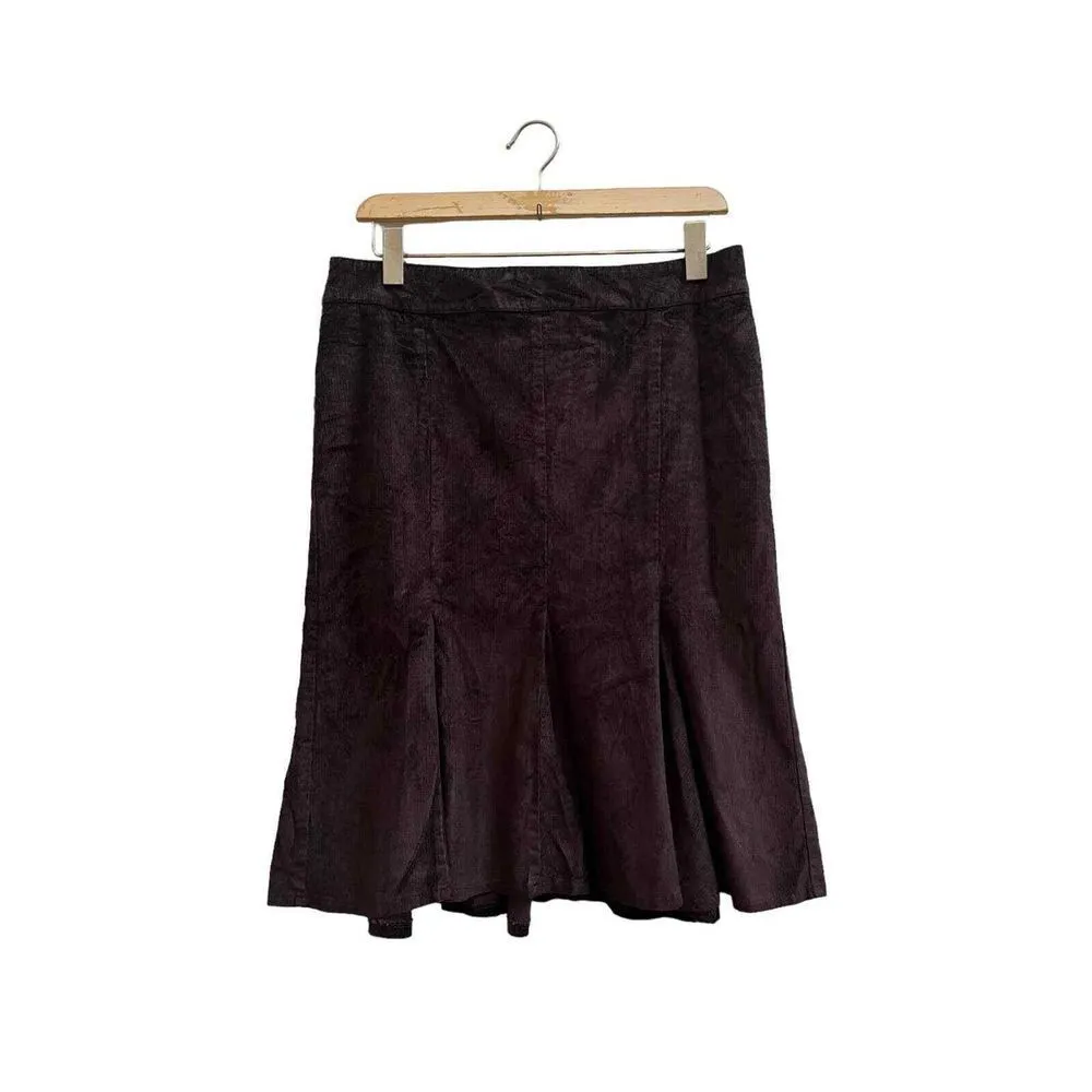 United Colors Of Benetton Chocolate Brown Corduroy Godet Skirt Size 6 Small - Image 3