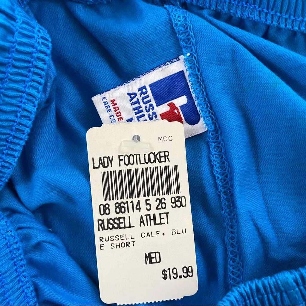 Russell athletic shorts size medium - Image 3