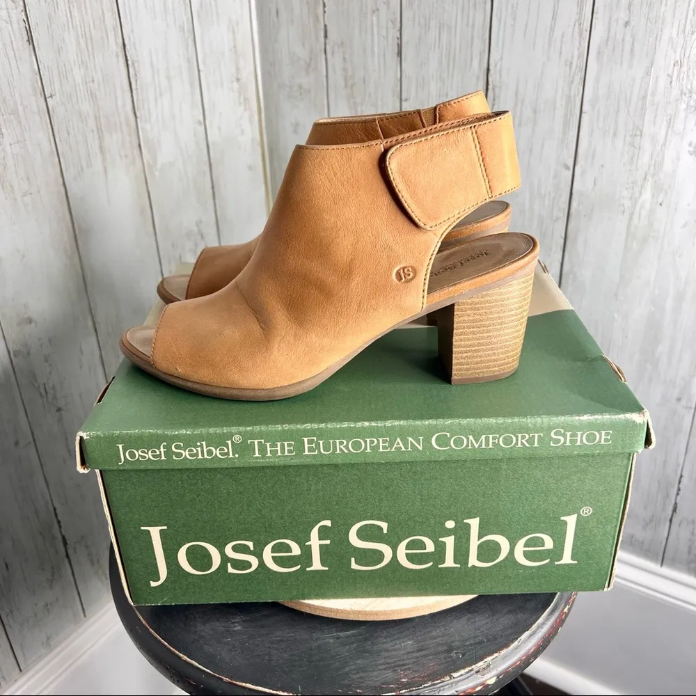 Josef Seibel Bonnie Booties Size 10 - Image 3