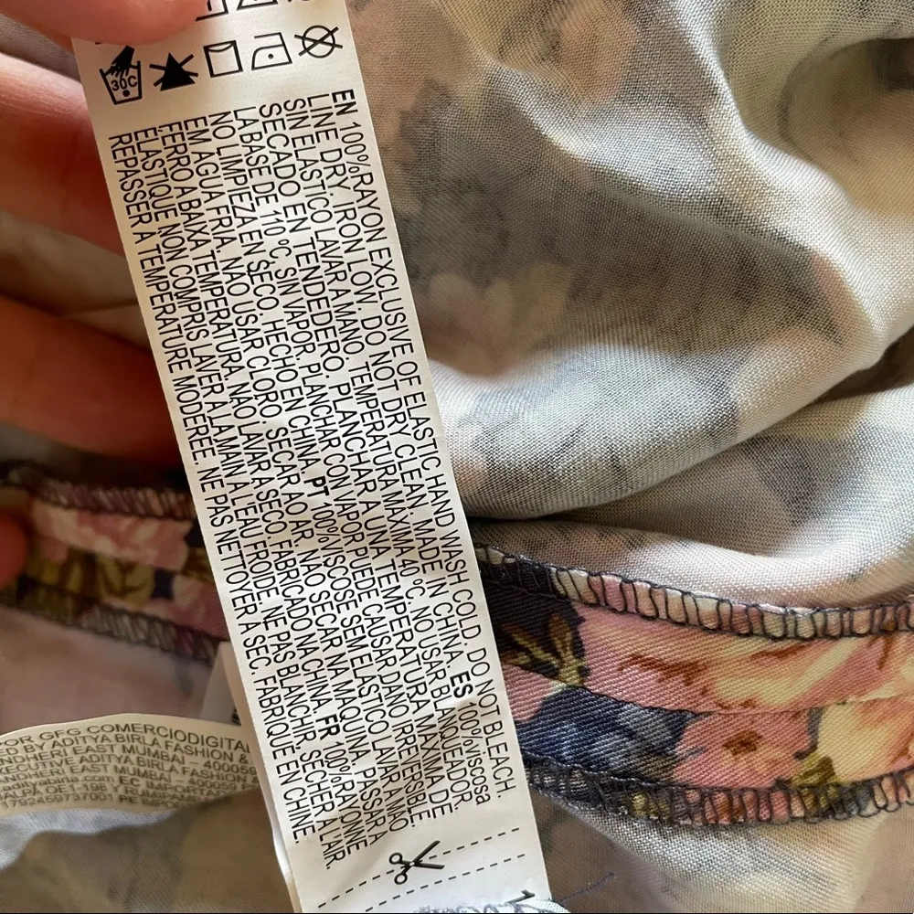 Forever 21 Floral Cut Out Milkmaid Puff Sleeve Mini Dress Size Small - Image 8