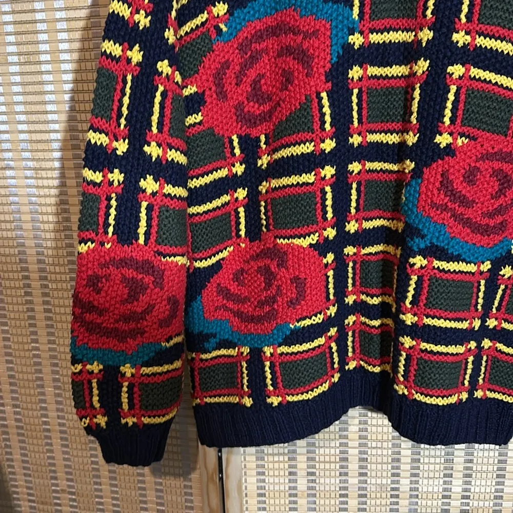 Vintage 1990s Black Chunky Knit Cardigan Square Large Floral Print Roses No Tags Blue Size undefined - Image 15