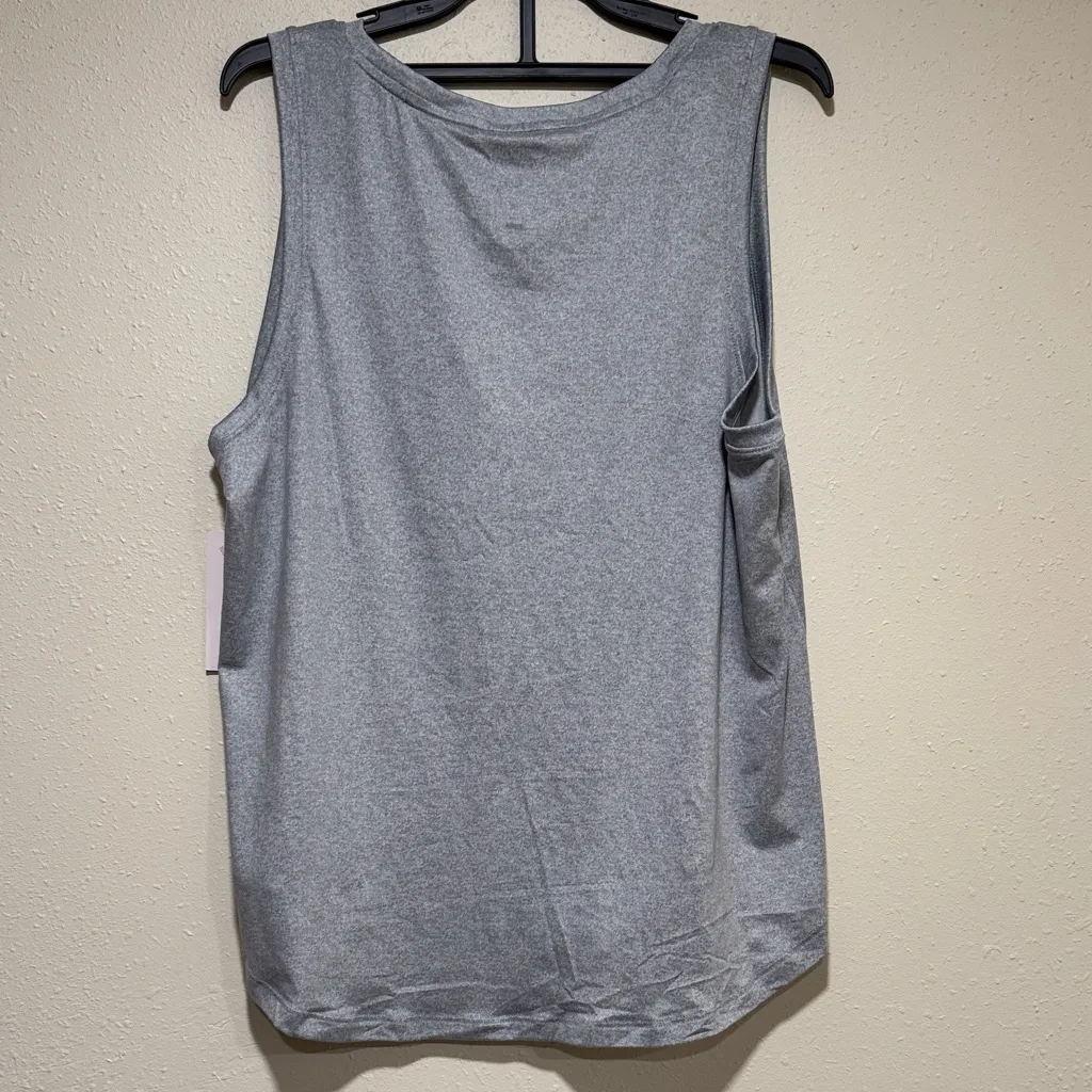 NWT Gray and Pink Plaid Coffee Pajama Set Size Large (12 - Image 6