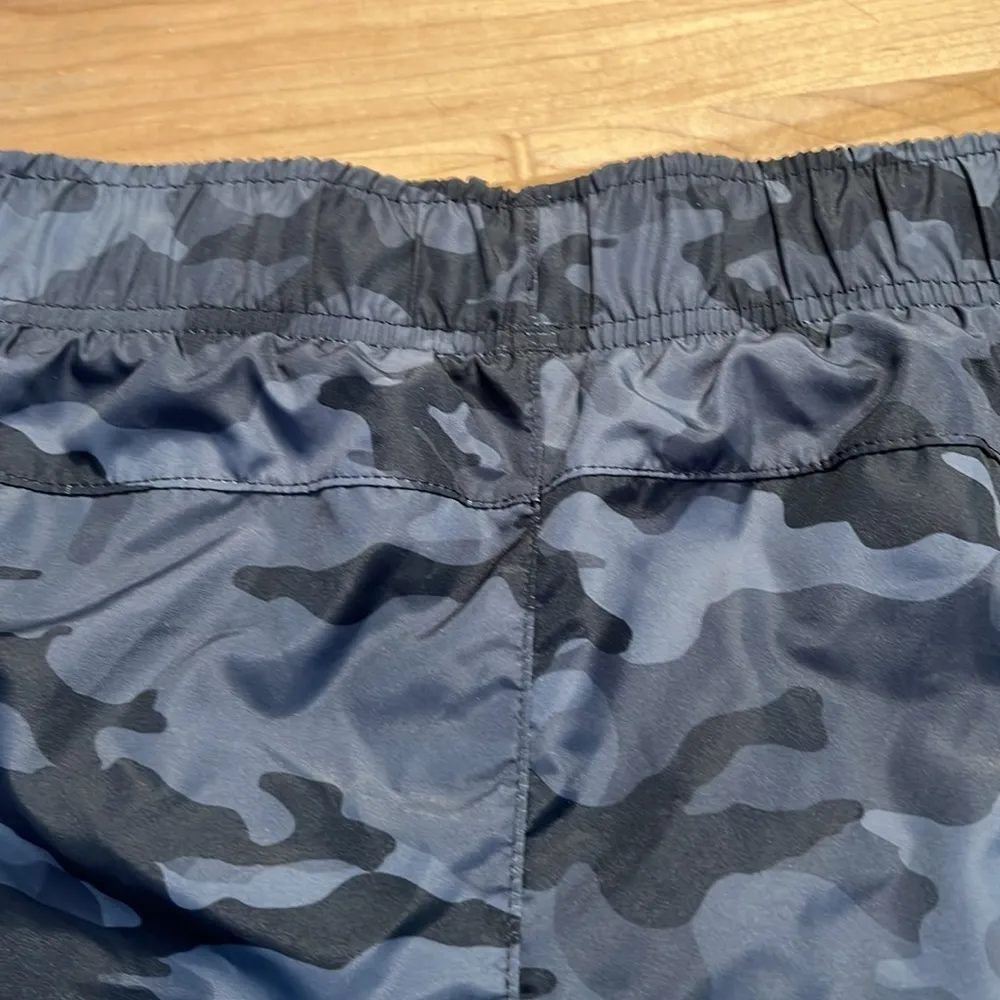 🆕 Athletic Works Black Camo Shorts w/briefs and pockets XXL - NWT - Image 3