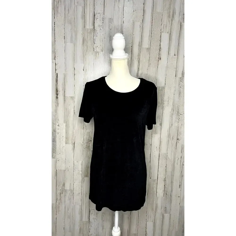 Positive‎ Attitude Women's Size 8 Black Velvet Short Sleeve Scoop Neck Blouse - Image 2