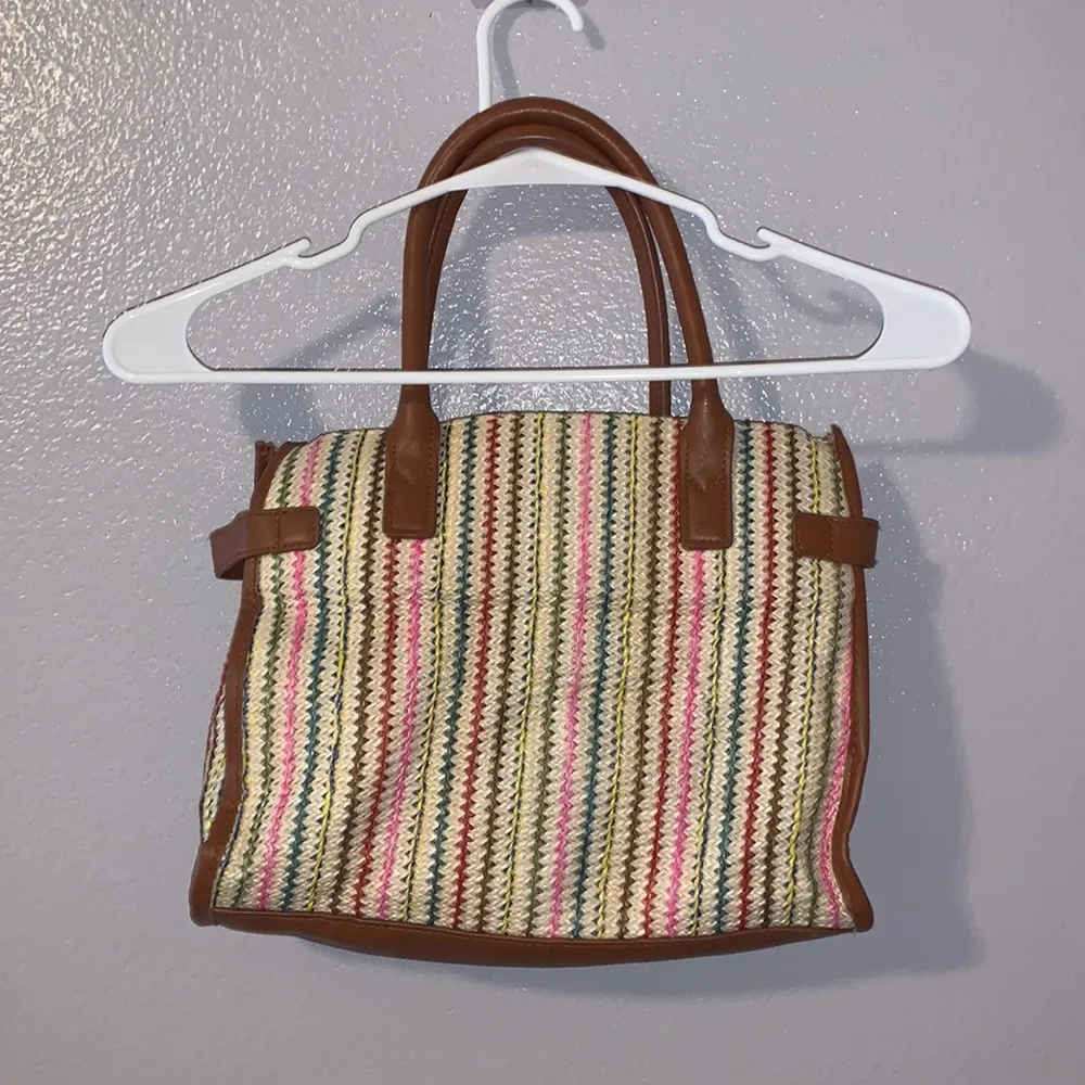 Colorful Handbag Woven Shoulder Bag Leather Bottom Purse Magnetic Pink - Image 5