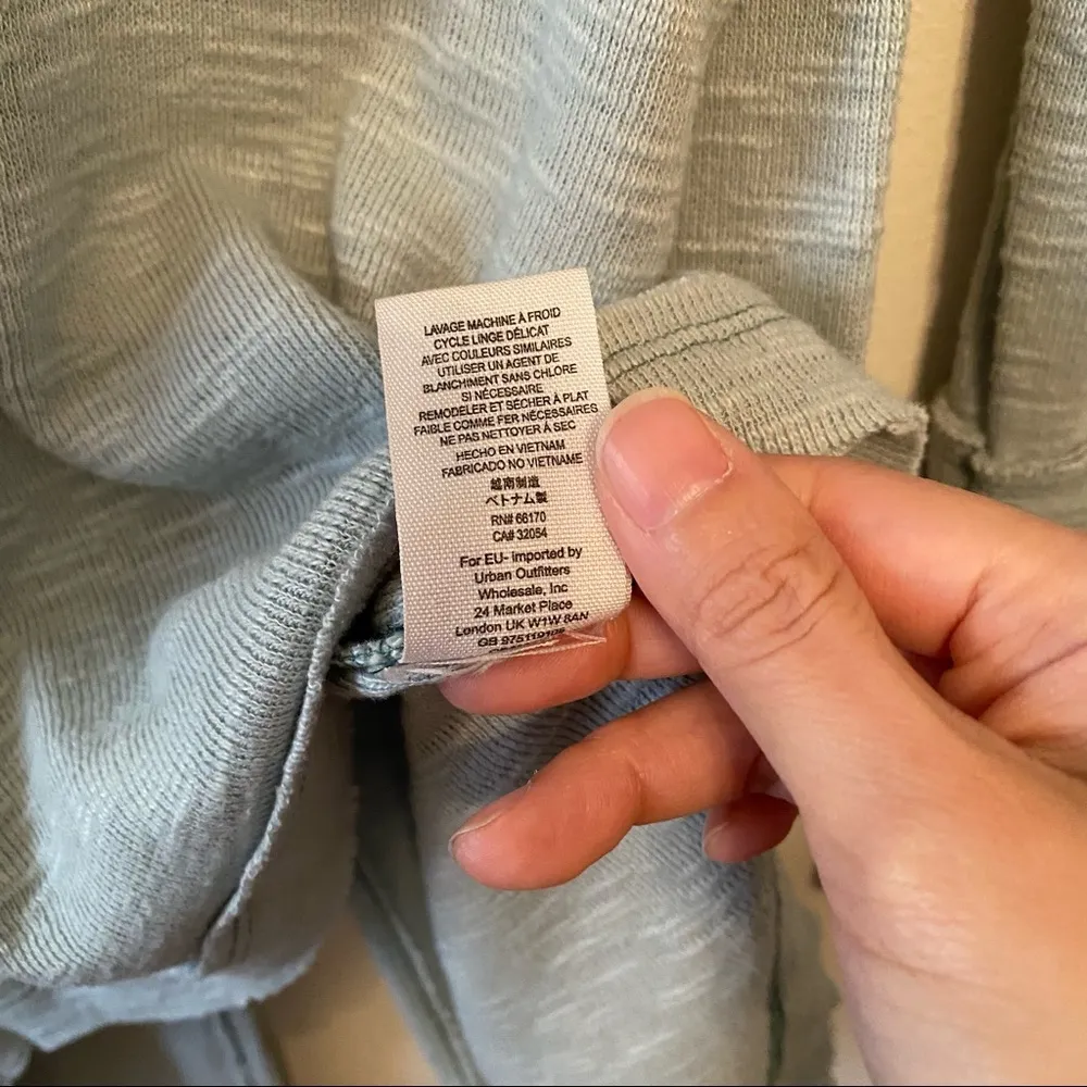 We The People Sweater Size XS - Image 10