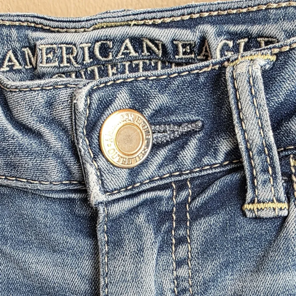 American Eagle Jeans Distressed Jegging Super Stretch Denim Blue Size 4 - Image 2