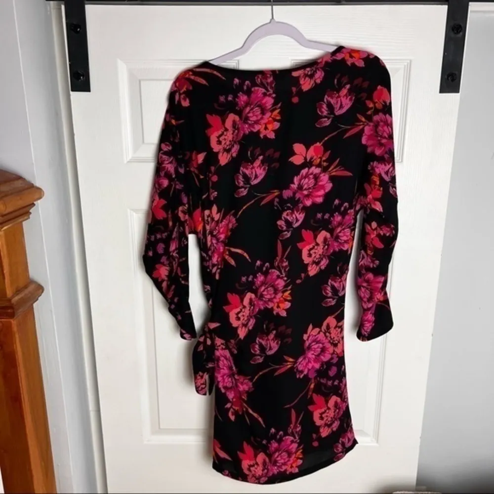 Prelude Floral Chiffon Side Tie Flutter Sleeve Dress‎ Black Size M - Image 8