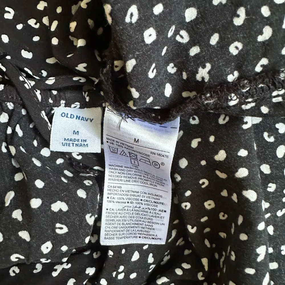 Old Navy Medium Black and White Patterned Dress - Image 2