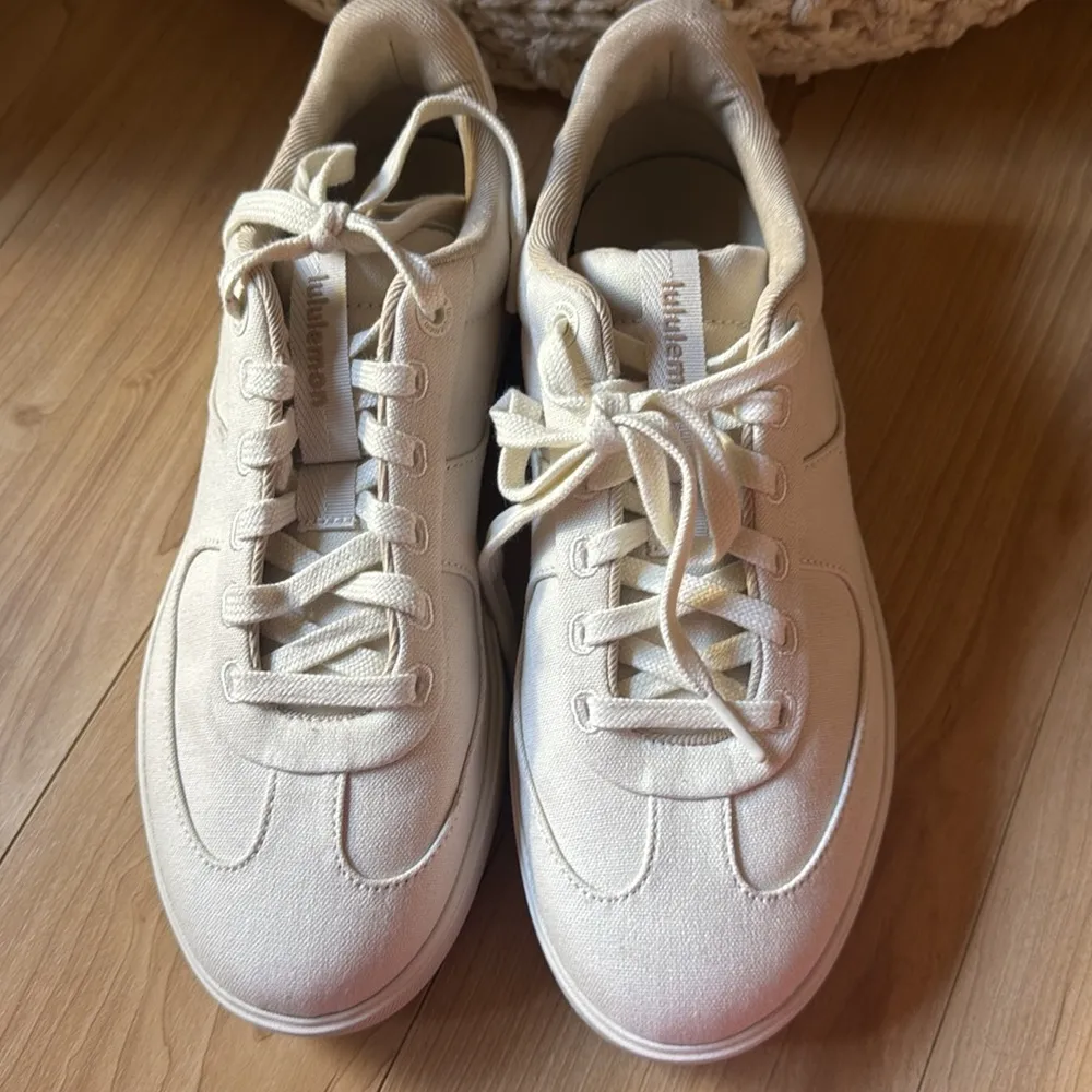 Lululemon Citycverse Sneaker - Image 2