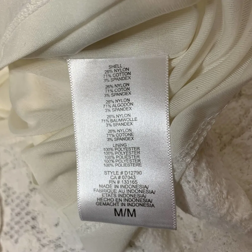 Anthropologie Eri + Ali Bianca lace pom pin tassel tie back  top white sz M - Image 7