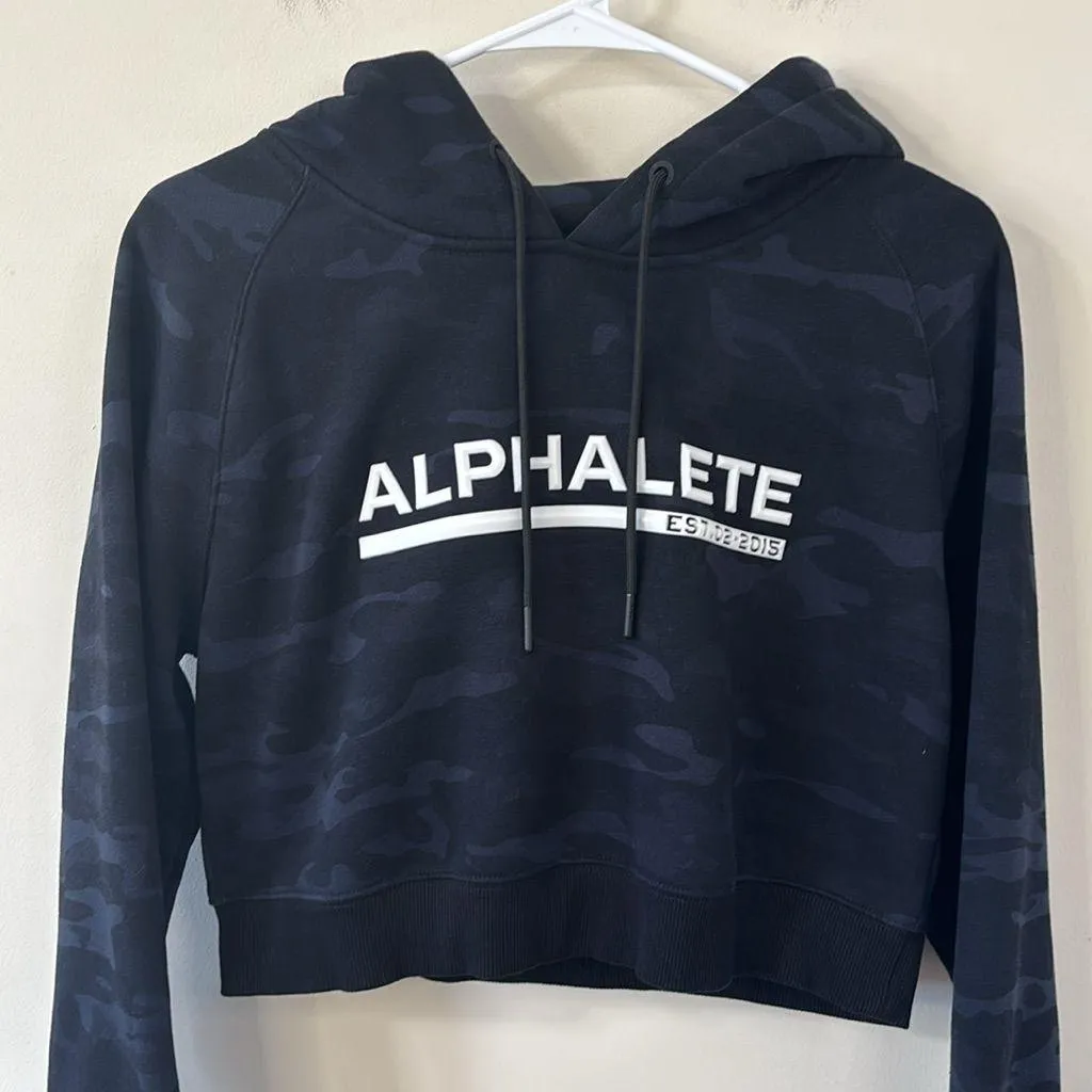 Alphalete Black Camo Cropped Hoodie Size Medium - Image 4