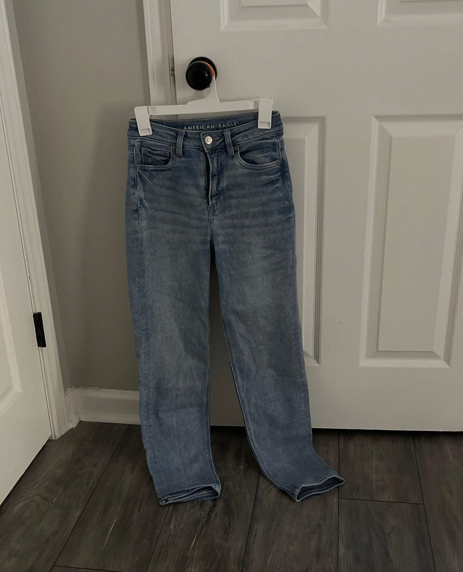 American Eagle Mom jeans!! - Image 2