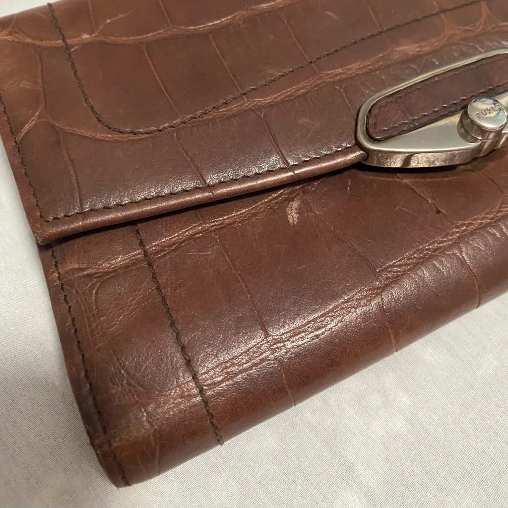 Furla Brown Croc-Embossed Leather Wallet - Image 5