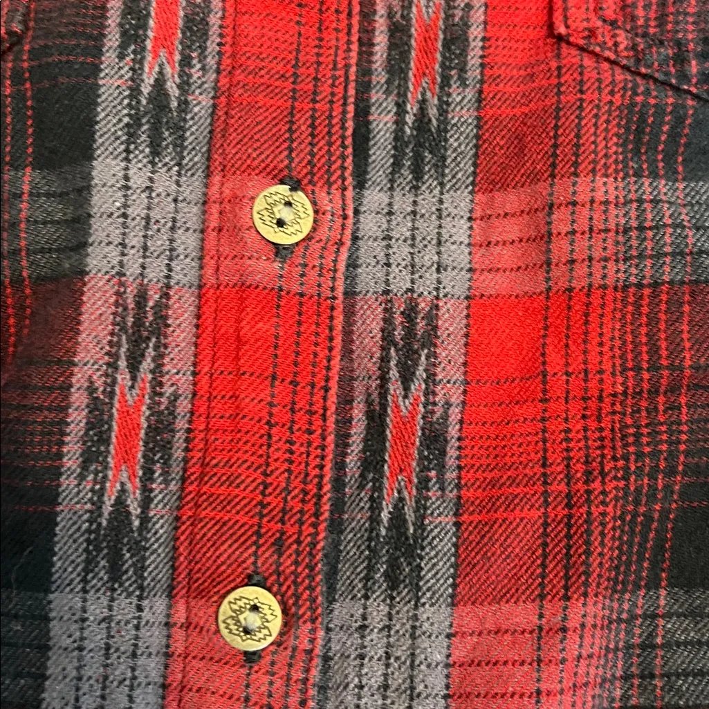 Ariat Real Relaxed Red & Navy Plaid Button-Down Shirt Large - Image 11