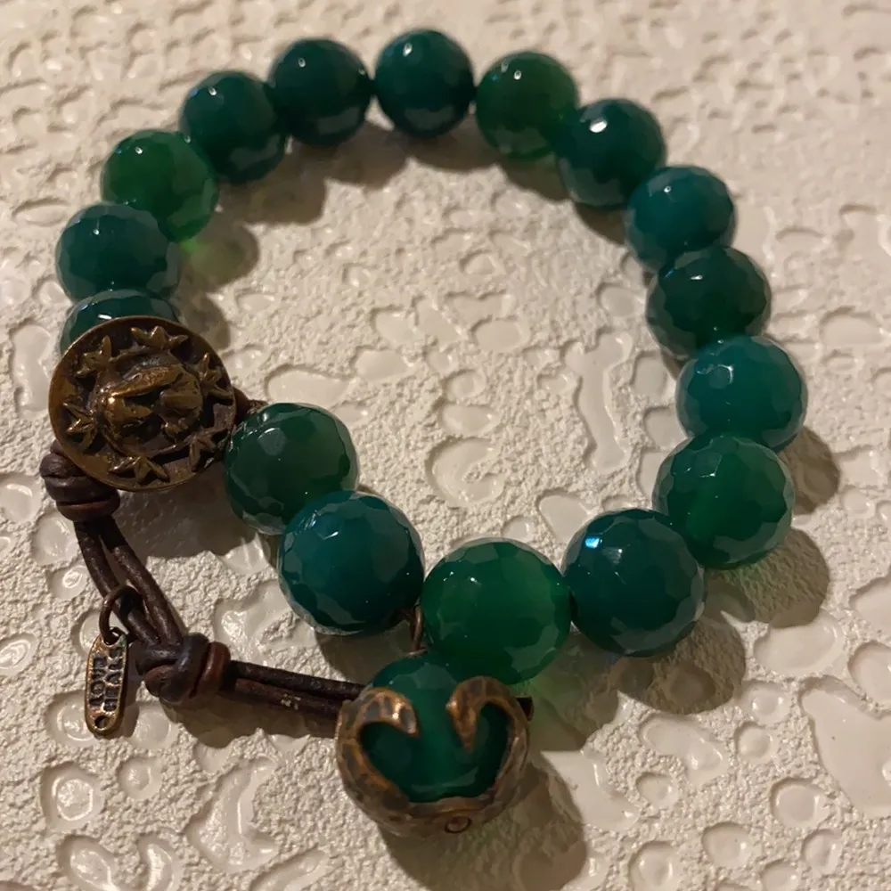 Love Heals Faceted Green Agate Bracelet Sold Out from Neiman Marcus with pouch - Image 5