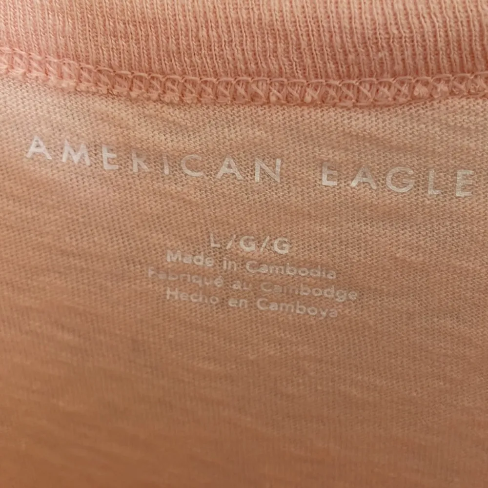 American Eagle Peach Ombré Embroidered Rainbow Oversized Tee Large - Image 4