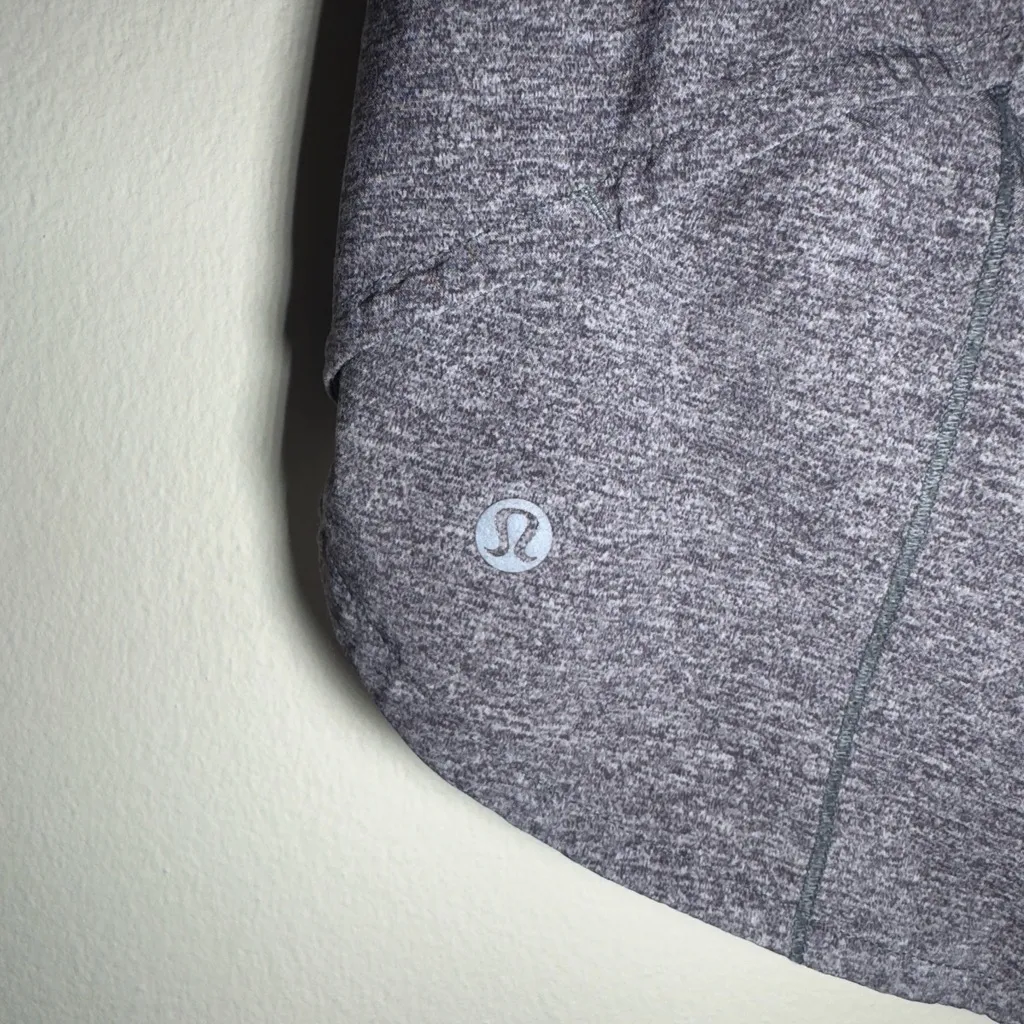 Lululemon Speed Up Short *Long 4"
Heather Lux Multi Black / Black - Image 3