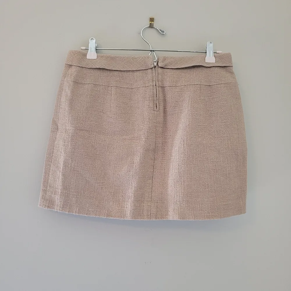 J. Crew Linen Blend Tan and Gold Mini Skirt - Image 5
