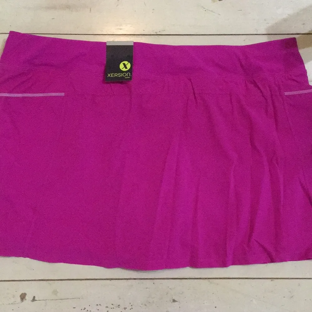 Xersion Women’s 3X Athletic Skort Reflective Orchid - Image 3