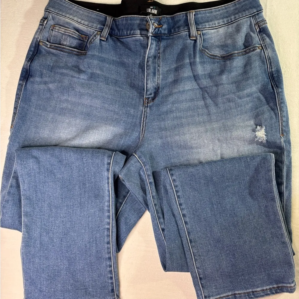 LuLaRoe Blue Straight Leg Jeans with Distressed Design Size 40 - Image 2