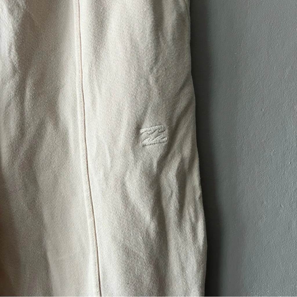 Billabong  Cream Joggers Size Small - Image 2