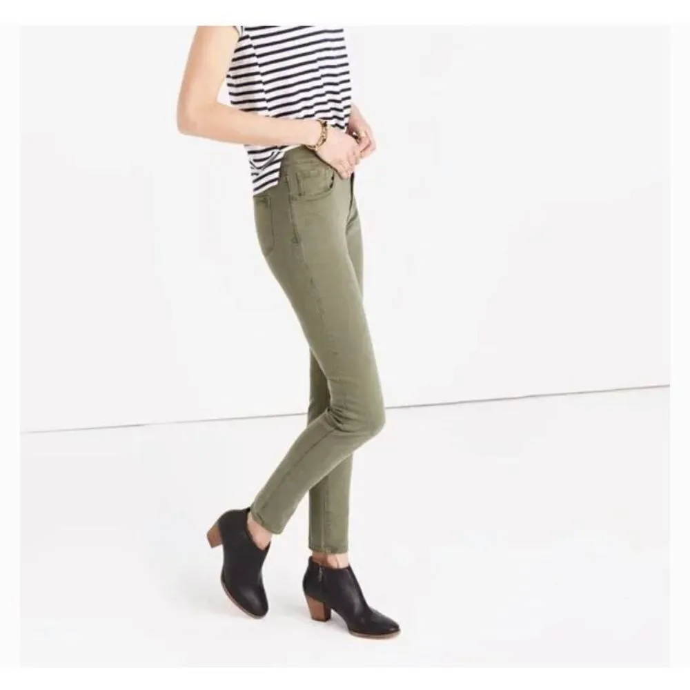 Madewell mid rise garment dyed olive green 26 ankle skinny jeans - Image 6