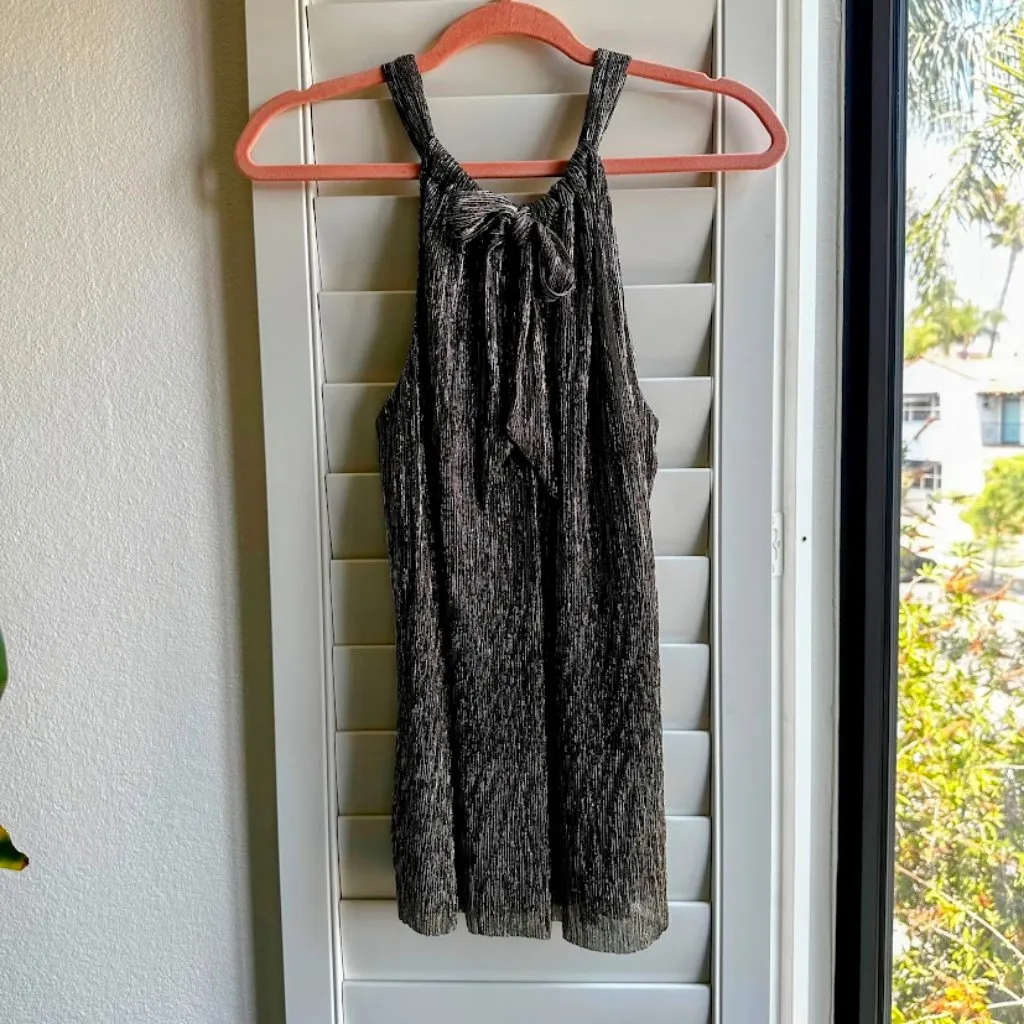 Trina Turk 'Rosemary' Metallic Halter Top in Gold and Black size Small - Image 6