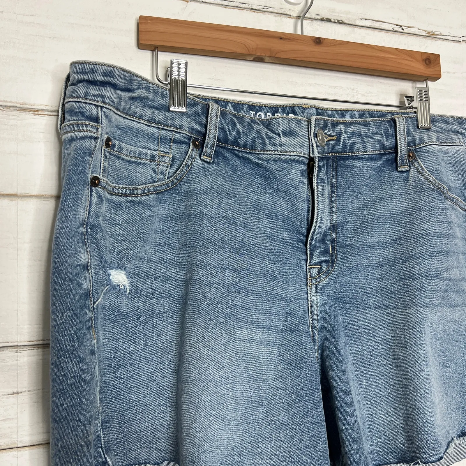 Torrid Perfect Classic Denim Shorts Stretch Plus Size 16 - Image 6