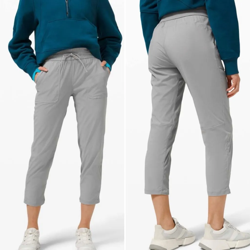 Lululemon Beyond the Studio Crop
Rhino Grey (First Release) Sz 4🧡 - Image 14