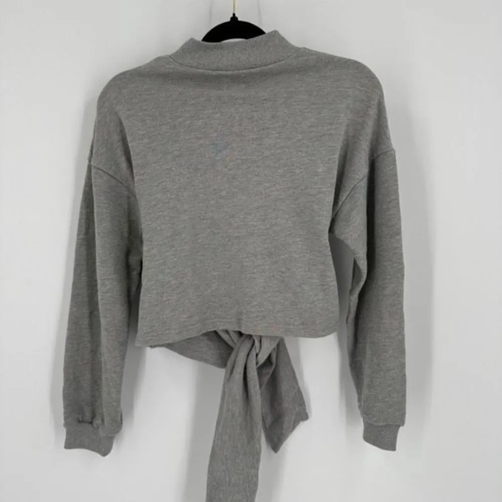 NWT MinkPink Women's Tie Front Mock Neck Pullover Sweatshirt Gray Marled Size XS - Image 3