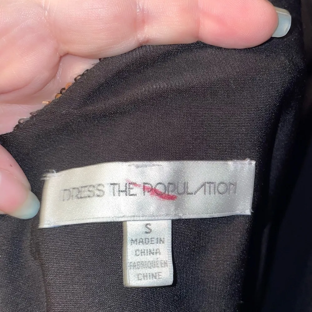 Dress the Population Women's Tatiana Sequin Halter Fit & Flare Midi Dress Small - Image 3