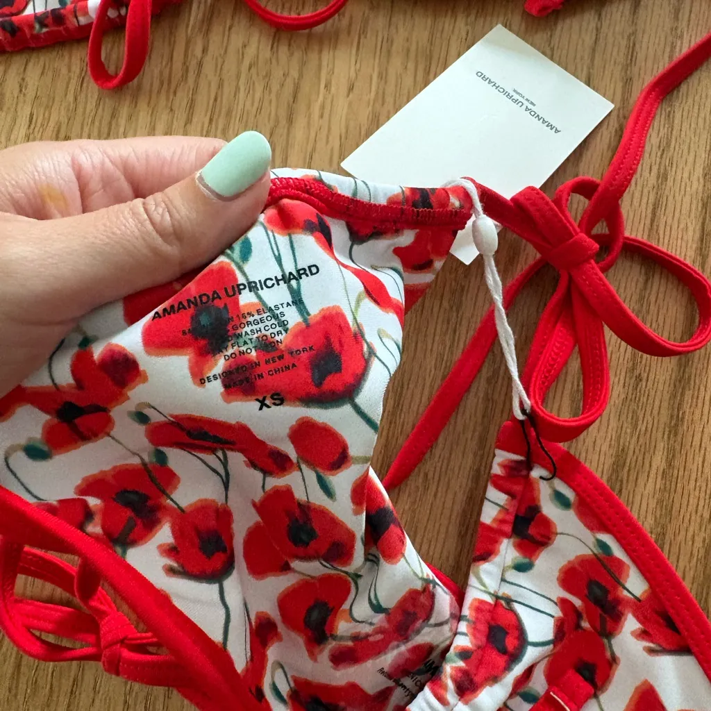 Amanda uprichard bikini set - Image 3