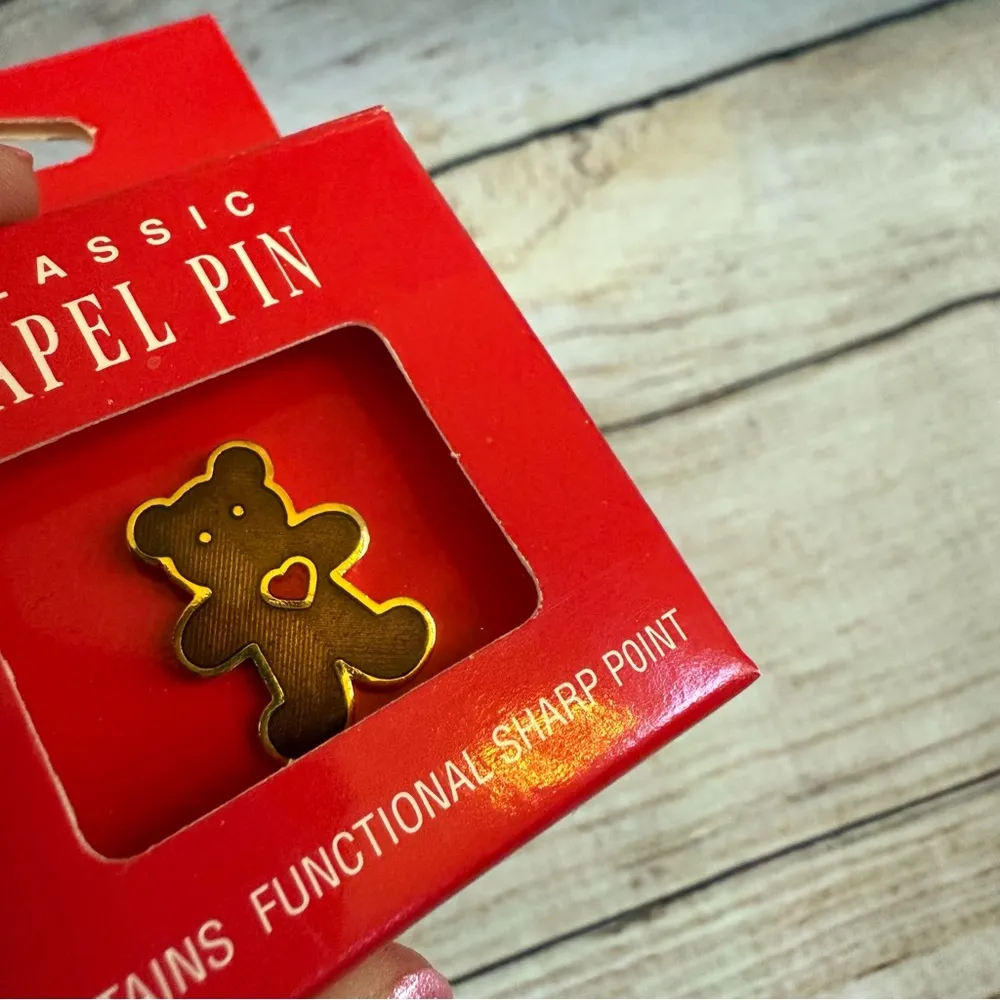 Hallmark Bear Classic Pin Vintage 1986 Valentine Jewelry Metal Bear Pin - Image 6