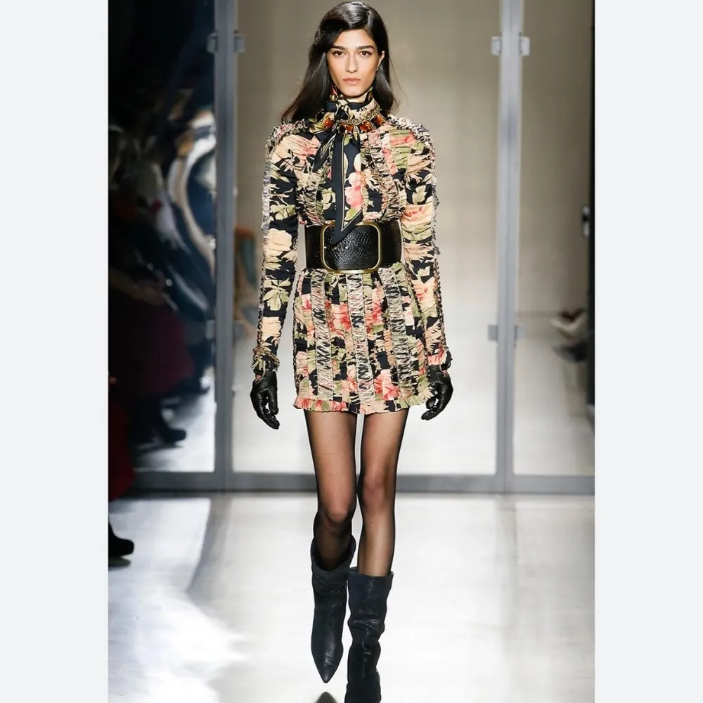 NWOT zimmermann espionage lace up dress - Image 7