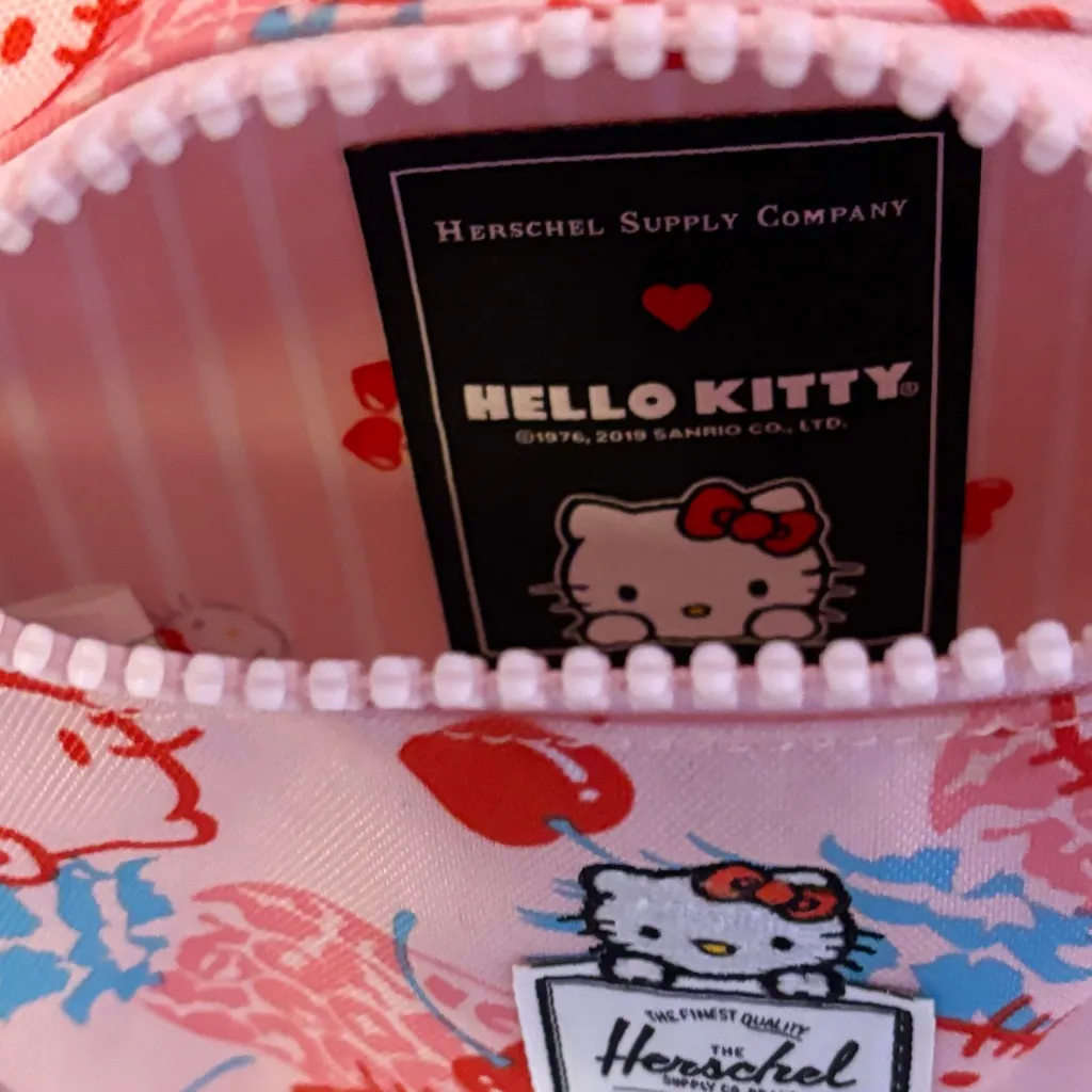 NWT Rare Hello Kitty x Herschel Supply Company Pink & Red Fanny Pack - Image 12