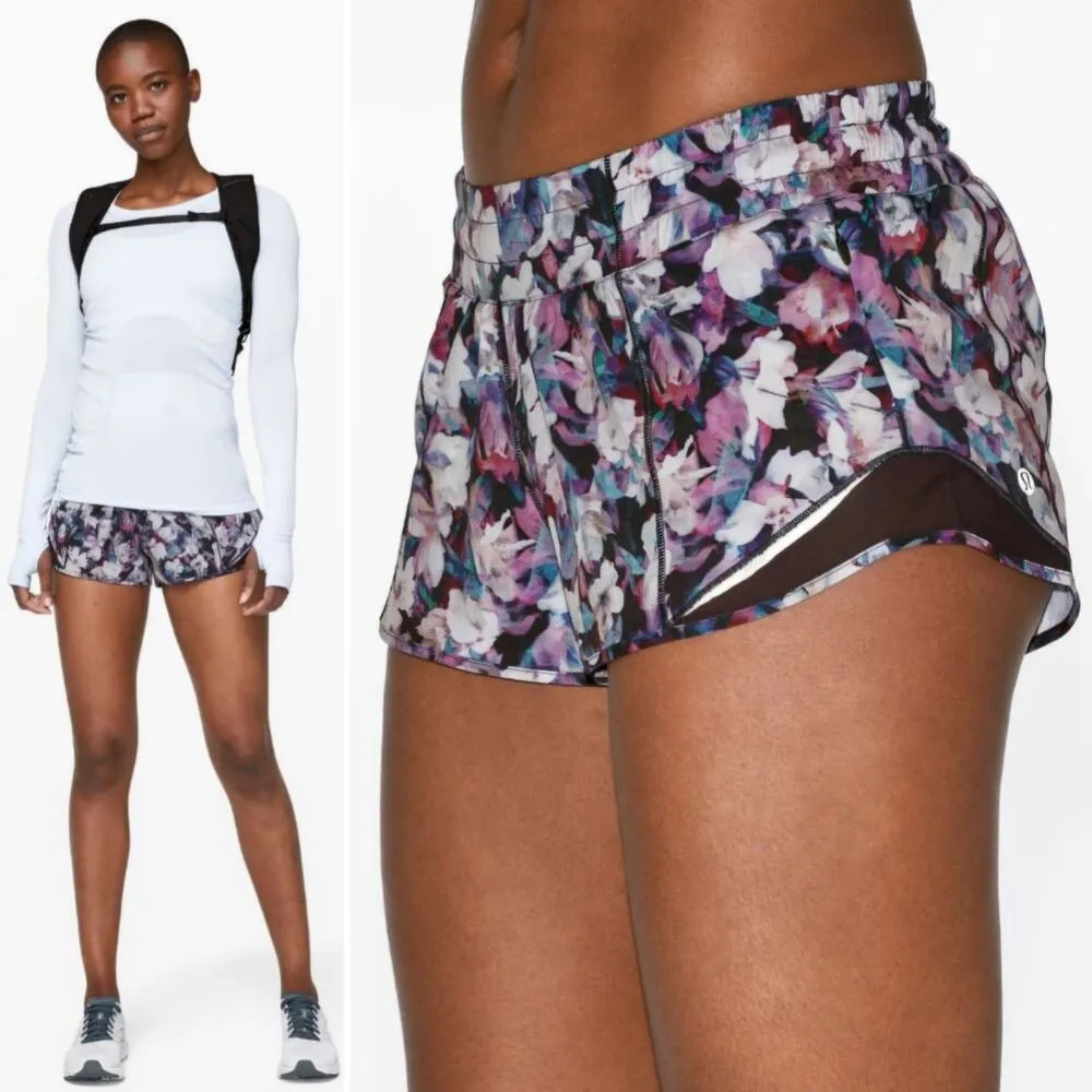 lululemon athletica Hotty Hot Short II *2.5" - Image 7