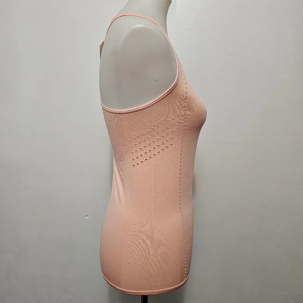 Fabletics Delta Quartz Cutout Seamless Tank Size XS - Image 4