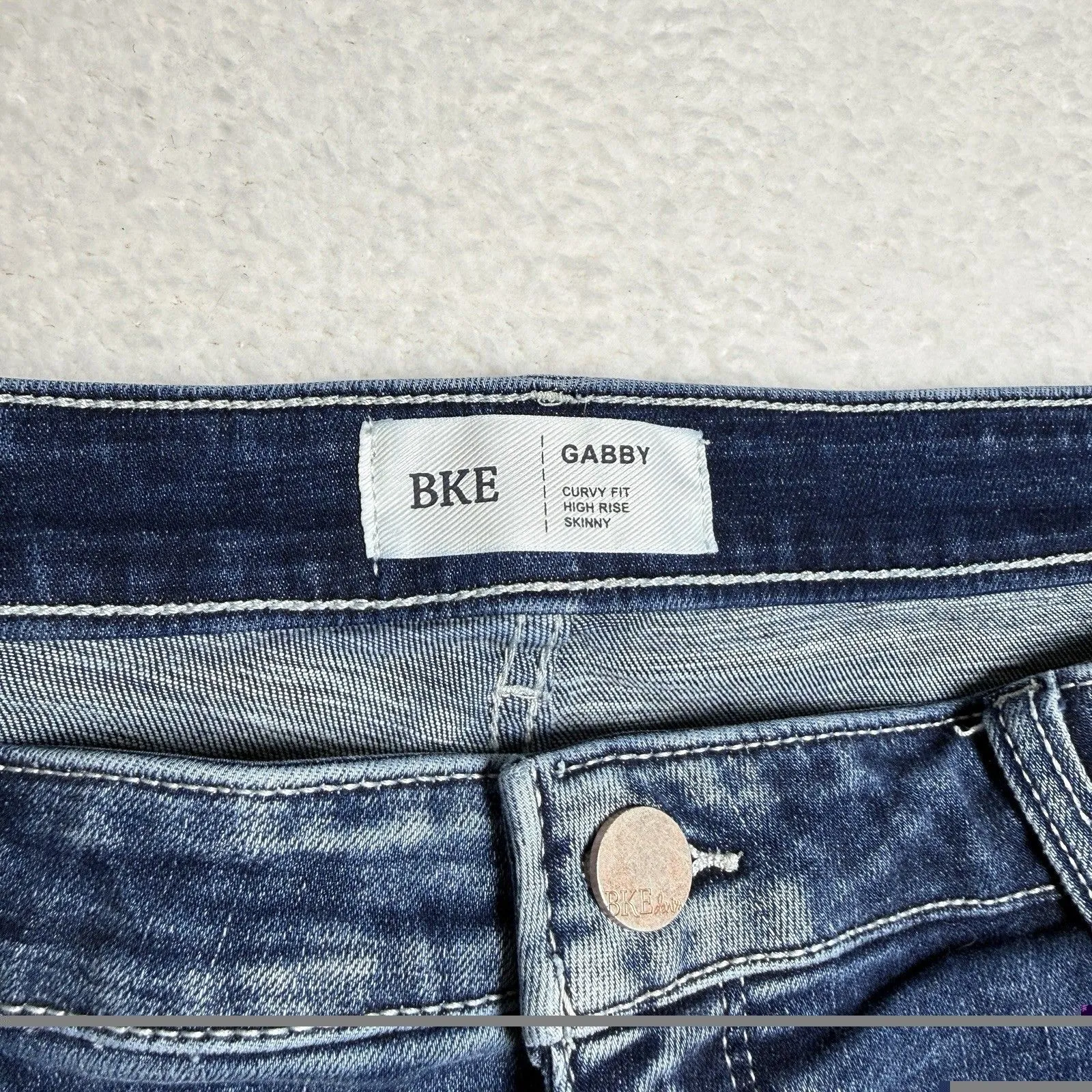 BKE Gabby Curvy Fit High Rise Skinny Jeans Womens Size 33 Distressed - Image 2